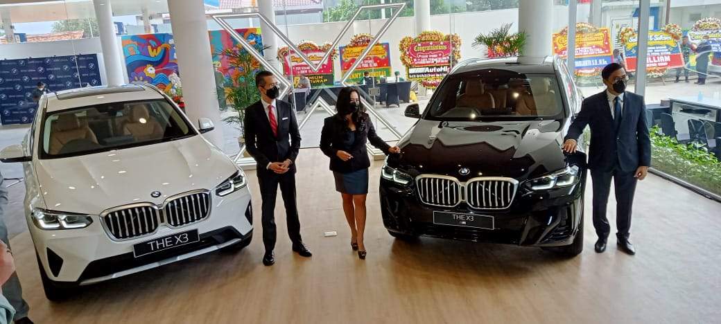 BMW Indonesia meluncurkan model terbaru mereka, New BMW X3, yang kini hadir dalam dua trim baru, yakni BMW X3 XDrive30i M Sport dan BMW X3 SDrive20i XLine. MI/Nurtjahyadi